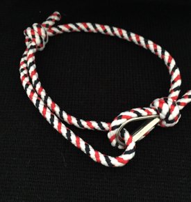 Outdoor armband rood wit blauw gestreept armband