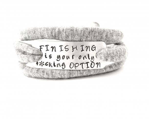 Bestel de Finishing is your only f*cking option armband